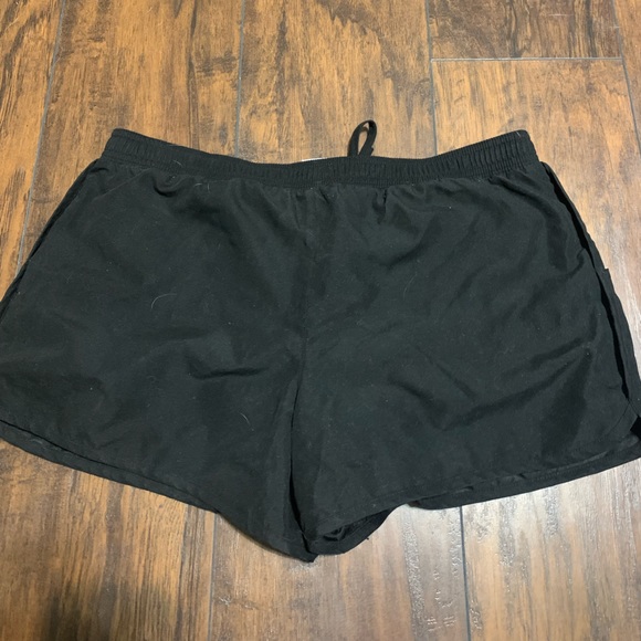 Women’s Merona Medium Black Swim Shorts - Picture 4 of 7